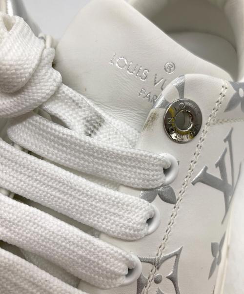 LOUIS VUITTON（ルイ ヴィトン）LOUIS VUITTON (ルイ ヴィトン) タイムアウトライン モノグラム スニーカー ホワイト サイズ:36の古着・服飾アイテム