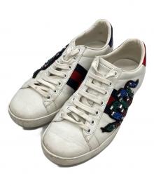 GUCCI（グッチ）の古着「エースライン・装飾スニーカー」｜ホワイト