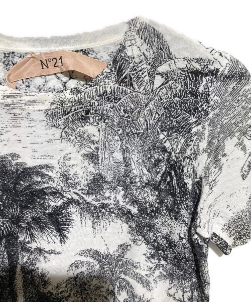 N°21 numero ventuno（ヌメロヴェントゥーノ）N°21 NUMERO VENTUNO (ヌメロヴェントゥーノ) 総柄カットソー ホワイト サイズ:38の古着・服飾アイテム