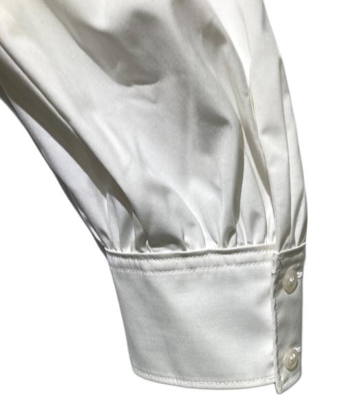 La TOTALITE（ラ ト―タリテ）La TOTALITE (ラ ト―タリテ) ボウタイギャザーブラウス ホワイト サイズ:不明の古着・服飾アイテム