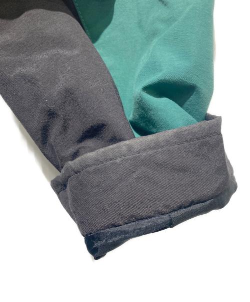 THE NORTH FACE（ザ ノース フェイス）THE NORTH FACE (ザ ノース フェイス) マウンテンパーカー ブラック×グリーン サイズ:Mの古着・服飾アイテム