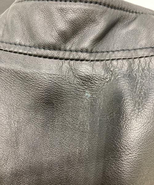 AKM（エーケーエム）AKM (エーケーエム) 裏地キルティングシープレザーライダースジャケット ブラック サイズ:Ｍの古着・服飾アイテム