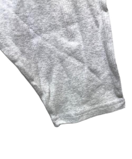 holiday（ホリデー）HOLIDAY (ホリデー) Robert P.Miller (ロバートピーミラー) Spick and Span (スピック＆スパン) sleeve frill t グレー サイズ:FREEの古着・服飾アイテム