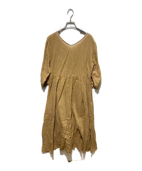 ne quittez pas（ヌキテパ）ne quittez pas (ヌキテパ) エンブロイダリーカフタンワンピース ベージュ サイズ:不明の古着・服飾アイテム