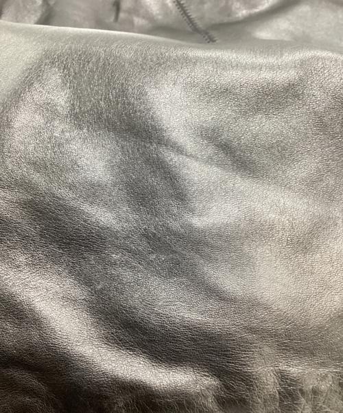 FENDI（フェンディ）FENDI (フェンディ) ズッカ柄シャギーファーレザーベスト ブラック サイズ:42の古着・服飾アイテム