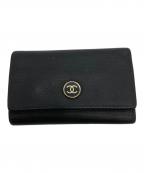 CHANELシャネル）の古着「ココマーク6連キーケース」｜ブラック