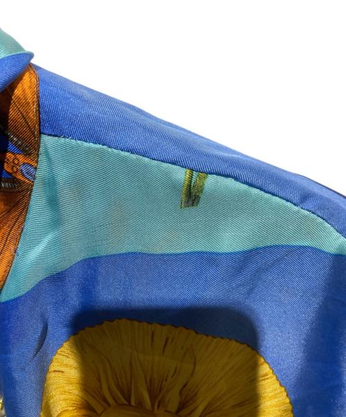 GUCCI（グッチ）GUCCI (グッチ) プリントシルクシャツ ブルー サイズ:42の古着・服飾アイテム