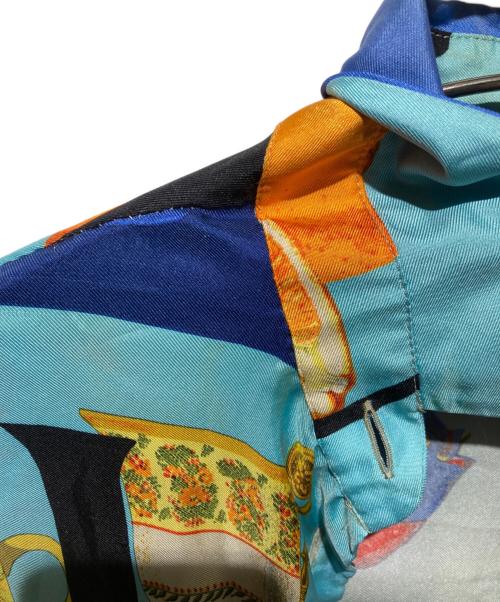 GUCCI（グッチ）GUCCI (グッチ) プリントシルクシャツ ブルー サイズ:42の古着・服飾アイテム