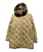 BURBERRY LONDONバーバリーロンドン）の古着「裏地ノバチェックラビットファーダウンコート」｜ベージュ