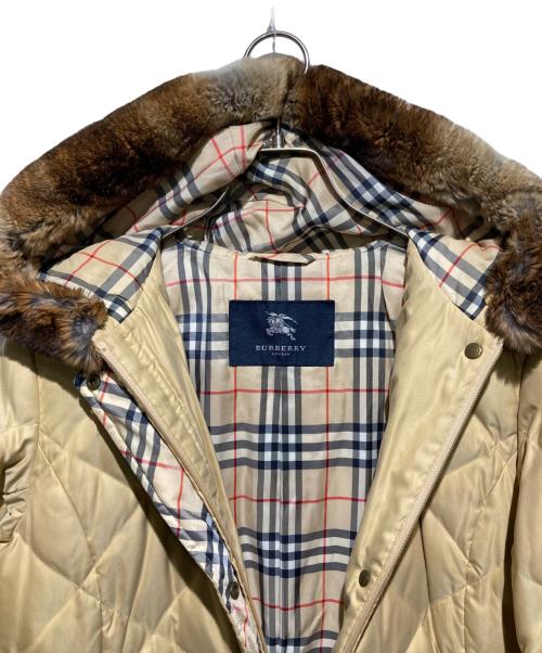 BURBERRY LONDON（バーバリーロンドン）BURBERRY LONDON (バーバリーロンドン) 裏地ノバチェックラビットファーダウンコート ベージュ サイズ:9の古着・服飾アイテム