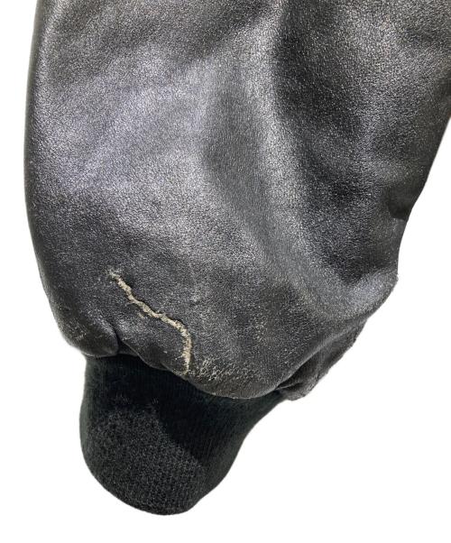 EURO VINTAGE（ユーロヴィンテージ）EURO VINTAGE (ユーロヴィンテージ) 裏総柄レザーボンバージャケット ブラック サイズ:不明の古着・服飾アイテム