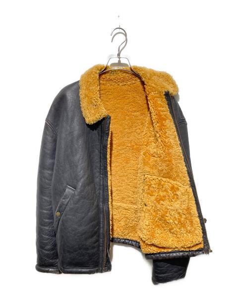 VIRTUS PALESTRE（ヴィルトゥス パレストレ）VIRTUS PALESTRE (ヴィルトゥス パレストレ) イタリア製 ムートンレザージャケット ブラック サイズ:不明の古着・服飾アイテム
