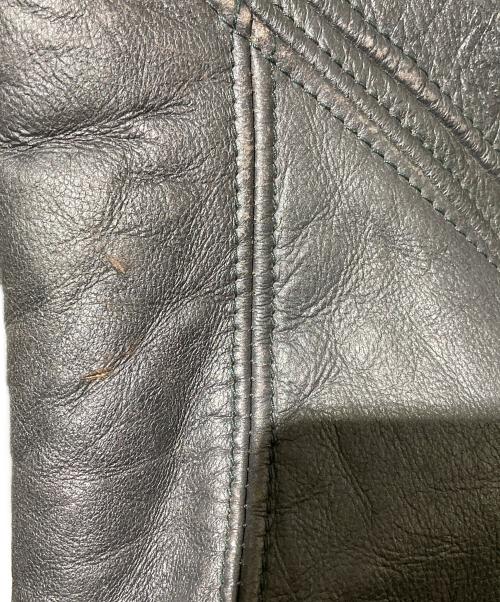 VIRTUS PALESTRE（ヴィルトゥス パレストレ）VIRTUS PALESTRE (ヴィルトゥス パレストレ) イタリア製 ムートンレザージャケット ブラック サイズ:不明の古着・服飾アイテム