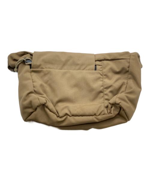 MYSTERY RANCH（ミステリーランチ）MYSTERY RANCH (ミステリーランチ) A5 ショルダーバッグ カーキの古着・服飾アイテム