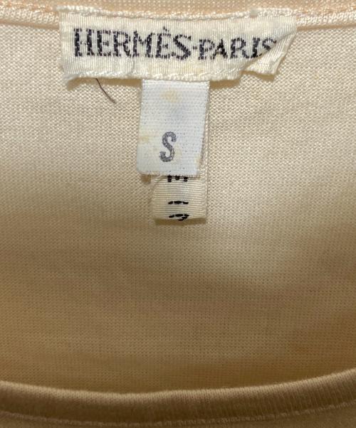 HERMES（エルメス）HERMES (エルメス) 袖馬車刺繍カットソー ベージュ サイズ:Sの古着・服飾アイテム