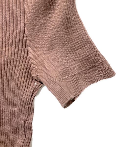 CHANEL（シャネル）CHANEL (シャネル) Vネック半袖リブニット ブラウン サイズ:42の古着・服飾アイテム