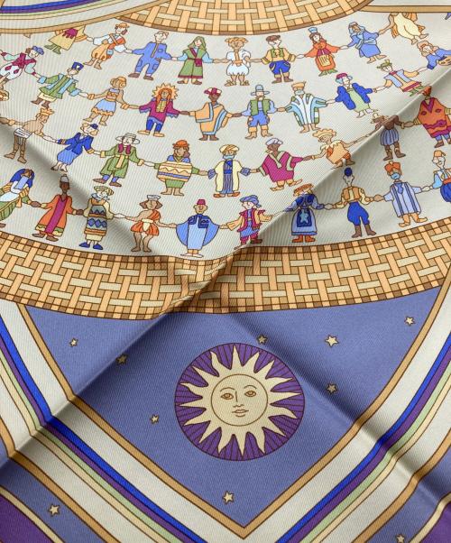 HERMES（エルメス）HERMES (エルメス) DONNER LA MAIN/シルクスカーフ(手を差し伸べる) ブルー 未使用品の古着・服飾アイテム