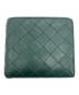BOTTEGA VENETA（ボッテガベネタ）の古着「イントレチャート 二つ折り財布」｜グリーン