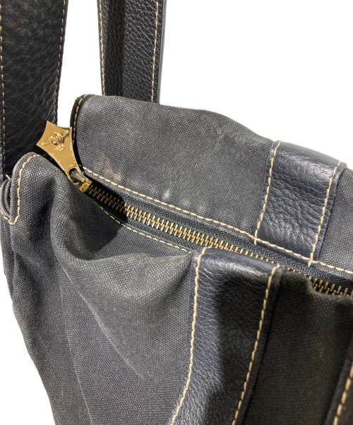 Vivienne Westwood（ヴィヴィアンウエストウッド）Vivienne Westwood (ヴィヴィアンウエストウッド) ベイカーストリート ショルダーバッグ ブラックの古着・服飾アイテム