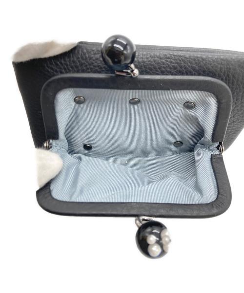 EAR（イア）EAR (イア) 牛革がま口二つ折り財布 ブラック 未使用品の古着・服飾アイテム