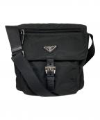 PRADAプラダ）の古着「三角プレートナイロンショルダーバッグ」｜ブラック