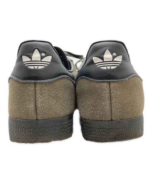 adidas（アディダス）adidas (アディダス) gazelle /ローカットスニーカー カーキ サイズ:26の古着・服飾アイテム
