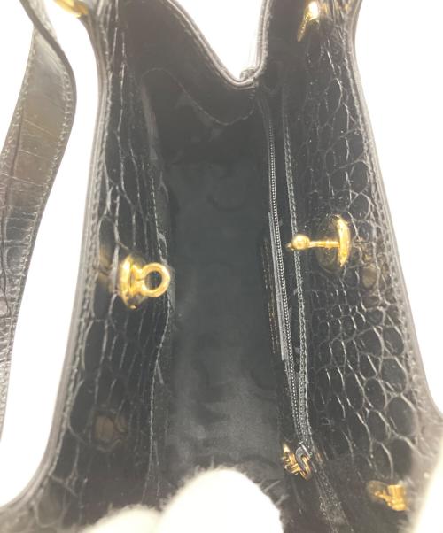 Ferragamo（フェラガモ）Ferragamo (フェラガモ) クロコ風型押し2WAYバッグ ブラックの古着・服飾アイテム