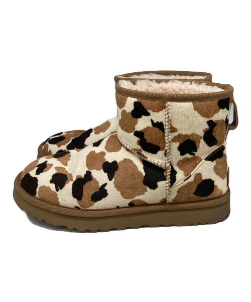 UGG（アグ）UGG (アグ) Classic Mini Boot ベージュ サイズ:25の古着・服飾アイテム