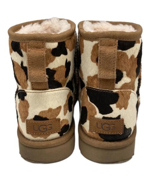UGG（アグ）UGG (アグ) Classic Mini Boot ベージュ サイズ:25の古着・服飾アイテム