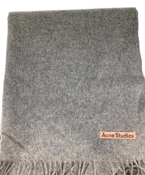 Acne studios（アクネ ストゥディオズ）Acne studios (アクネ ストゥディオズ) ウールフリンジマフラー グレーの古着・服飾アイテム