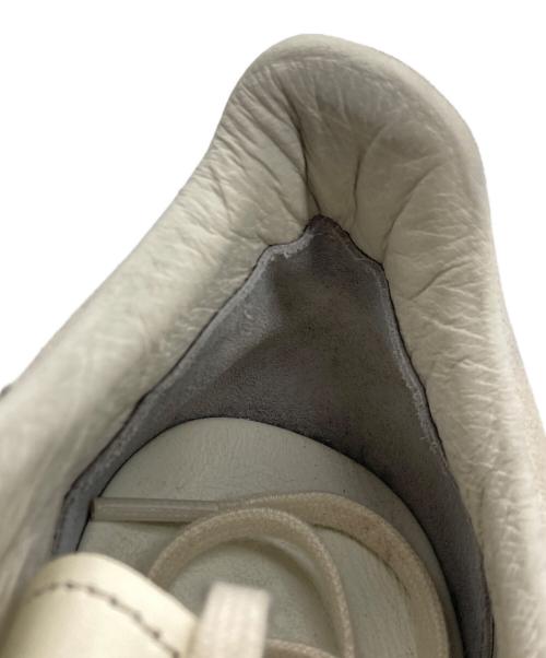 adidas（アディダス）adidas (アディダス) ローカットスニーカー/GAZELLE アイボリー サイズ:27.5cmの古着・服飾アイテム