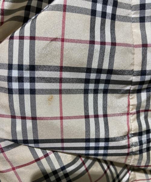 BURBERRY BLUE LABEL（バーバリー ブルー レーベル）BURBERRY BLUE LABEL (バーバリー ブルー レーベル) 裏地ノバチェックダウンコート ブラック サイズ:38の古着・服飾アイテム