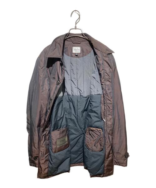 ARMANI COLLEZIONI（アルマーニ コレツィオーニ）ARMANI COLLEZIONI (アルマーニ コレツィオーニ) 中綿ステンカラーコート ブラウン サイズ:50の古着・服飾アイテム