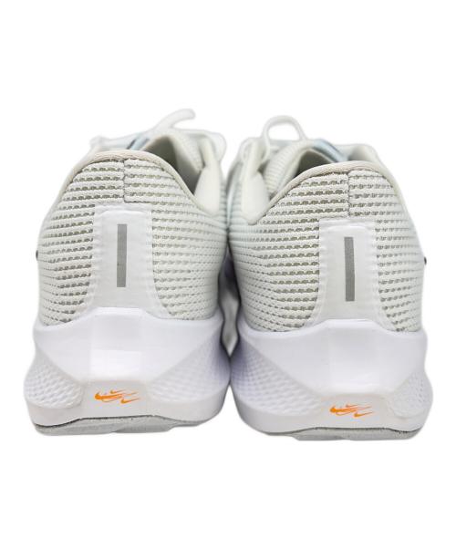 NIKE（ナイキ）NIKE (ナイキ) ローカットスニーカー/Air Zoom Pegasus40 ホワイト サイズ:28の古着・服飾アイテム