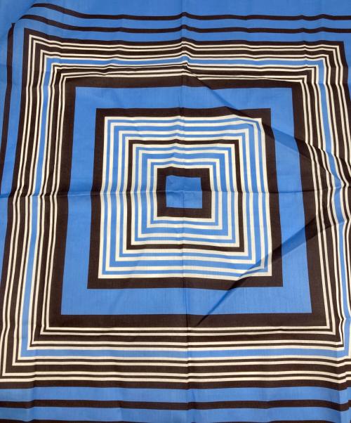 HEUGN（ユーゲン）HEUGN (ユーゲン) スカーフ ブラウン×ブルーの古着・服飾アイテム