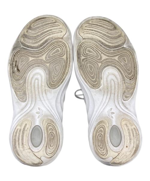 adidas（アディダス）adidas (アディダス) ADIFOM Q Casual Shoes ホワイト サイズ:26の古着・服飾アイテム