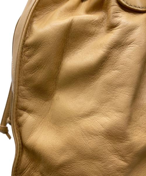 CHANEL（シャネル）CHANEL (シャネル) ココマーク巾着ショルダーバッグ ベージュの古着・服飾アイテム