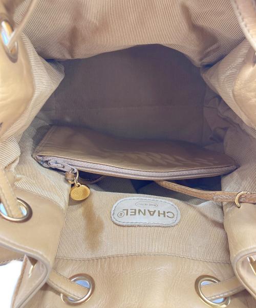 CHANEL（シャネル）CHANEL (シャネル) ココマーク巾着ショルダーバッグ ベージュの古着・服飾アイテム