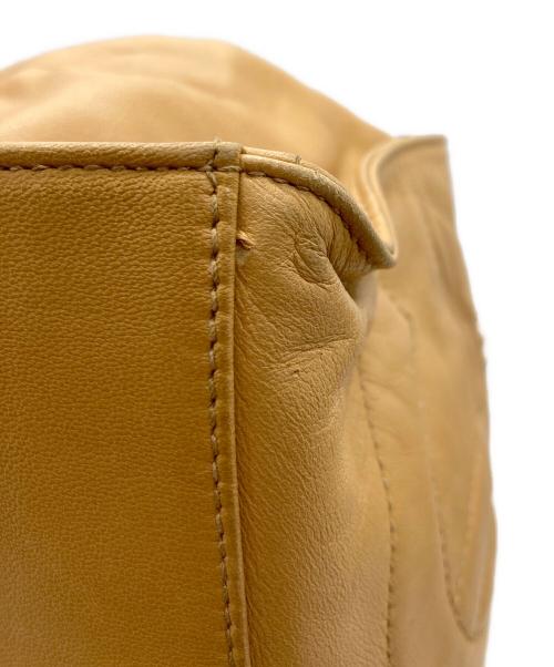 CHANEL（シャネル）CHANEL (シャネル) ココマーク巾着ショルダーバッグ ベージュの古着・服飾アイテム