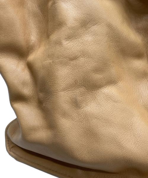 CHANEL（シャネル）CHANEL (シャネル) ココマーク巾着ショルダーバッグ ベージュの古着・服飾アイテム