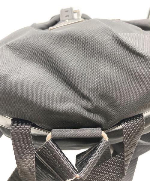 PRADA（プラダ）PRADA (プラダ) 三角プレートミニナイロンリュック ブラックの古着・服飾アイテム