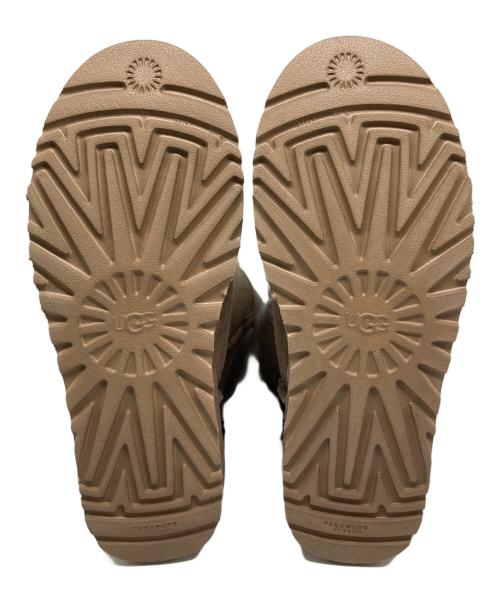 UGG（アグ）UGG (アグ) リボンデザインムートンブーツ ベージュ サイズ:24の古着・服飾アイテム