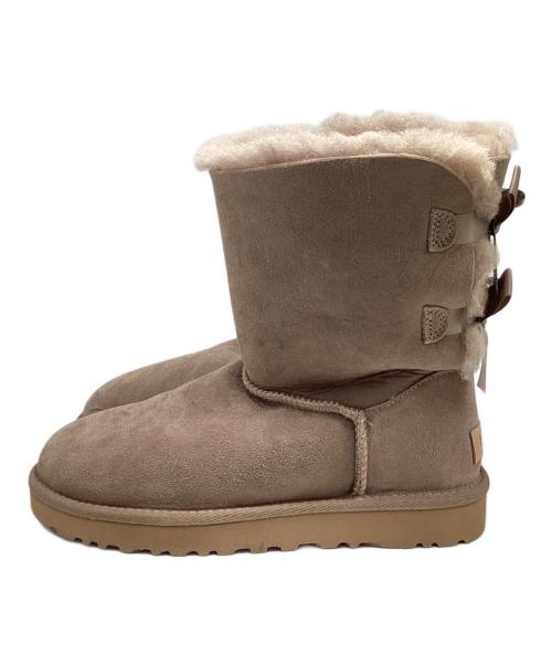 UGG（アグ）UGG (アグ) リボンデザインムートンブーツ ベージュ サイズ:24の古着・服飾アイテム