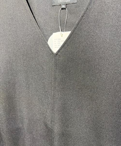 UNTITLED（アンタイトル）UNTITLED (アンタイトル) 梳毛調合繊Vネックベスト ブラック サイズ:44 未使用品の古着・服飾アイテム