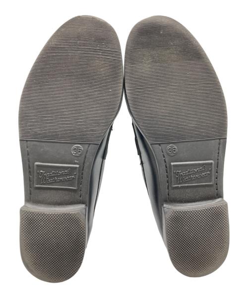 Traditional Weatherwear（トラディショナルウェザーウェア）Traditional Weatherwear (トラディショナルウェザーウェア) ローファー ブラック サイズ:36の古着・服飾アイテム