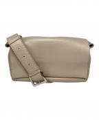BEARDSLEYビアズリー）の古着「レザーボディバッグ」｜ベージュ