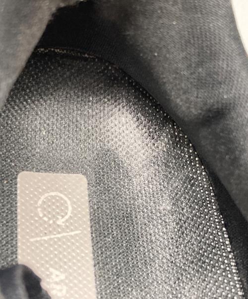 HOKAONEONE（ホカオネオネ）HOKAONEONE (ホカオネオネ) ARAHI 7ローカットスニーカー ブラック サイズ:23.5cmの古着・服飾アイテム