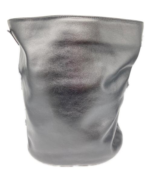 ARTID（アート・アイディー）ARTID (アート・アイディー) ショルダーバッグ/プルアップレザーバケットバッグ ブラックの古着・服飾アイテム