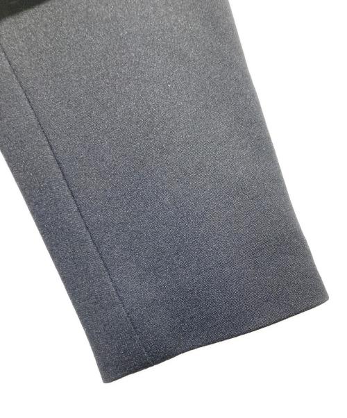 KAZUYUKI KUMAGAI ATTACHMENT（カズユキクマガイ アタッチメント）KAZUYUKI KUMAGAI ATTACHMENT (カズユキクマガイ アタッチメント) Vi/Nyストレッチポンチ テーラードJK ブラック サイズ:2 未使用品の古着・服飾アイテム