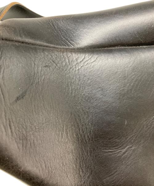 THE CHILD MIND（チャイルドマインド）The Child Mind (チャイルドマインド) レザーボディバッグ ブラックの古着・服飾アイテム